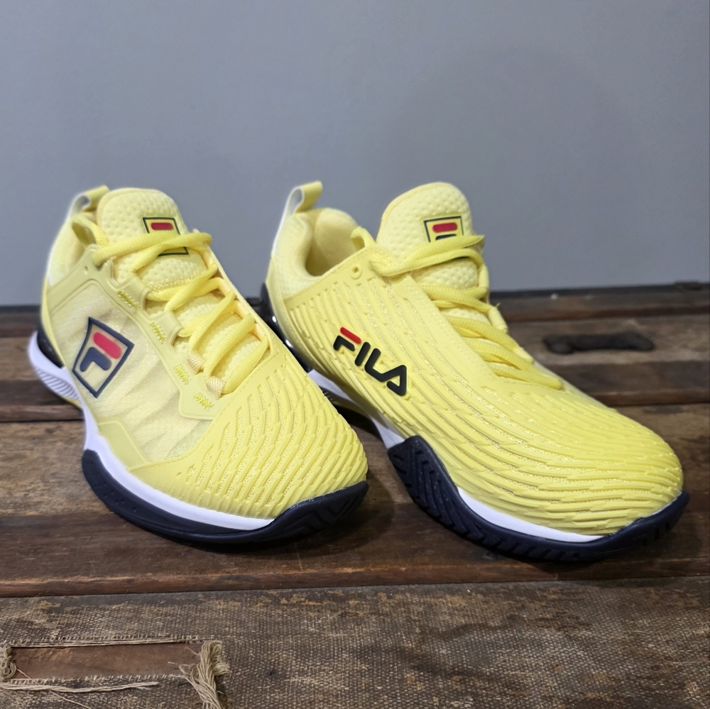 Fila Speedserve Energized Light Yellow Breathable Tennis Sneakers Courtstyle.9.5